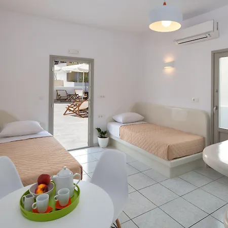 Olive Tree Aparthotel Fira (Santorini)