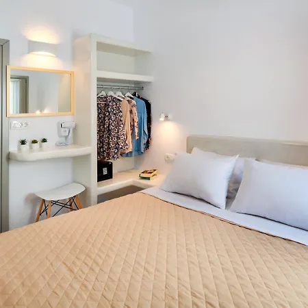 Olive Tree Fira (Santorini)